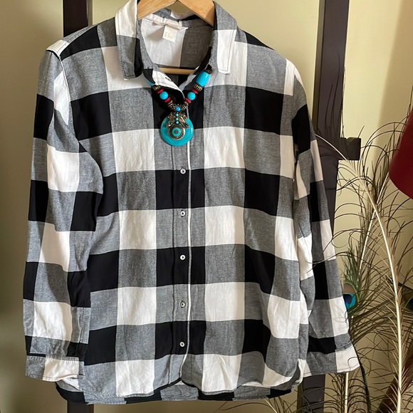 Classy checks H&M casual shirt - Picture 3 of 7